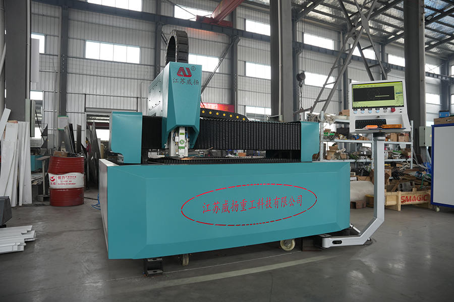 کاربردهای معمول کامیون جاروبرقی CNC در محیط های شهری و صنعتی چیست؟